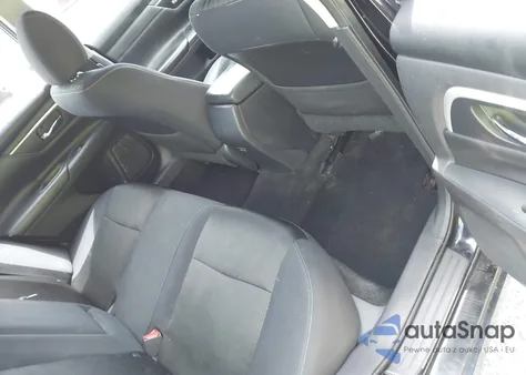 2018 Nissan Altima 2.5 Sr из США, поврежденный, VIN 1N4AL3AP5JC107561